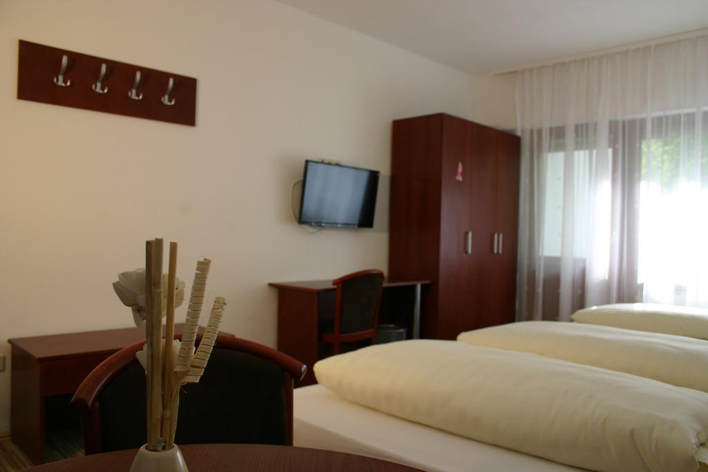 Apartment Traube Bad Urach Room photo